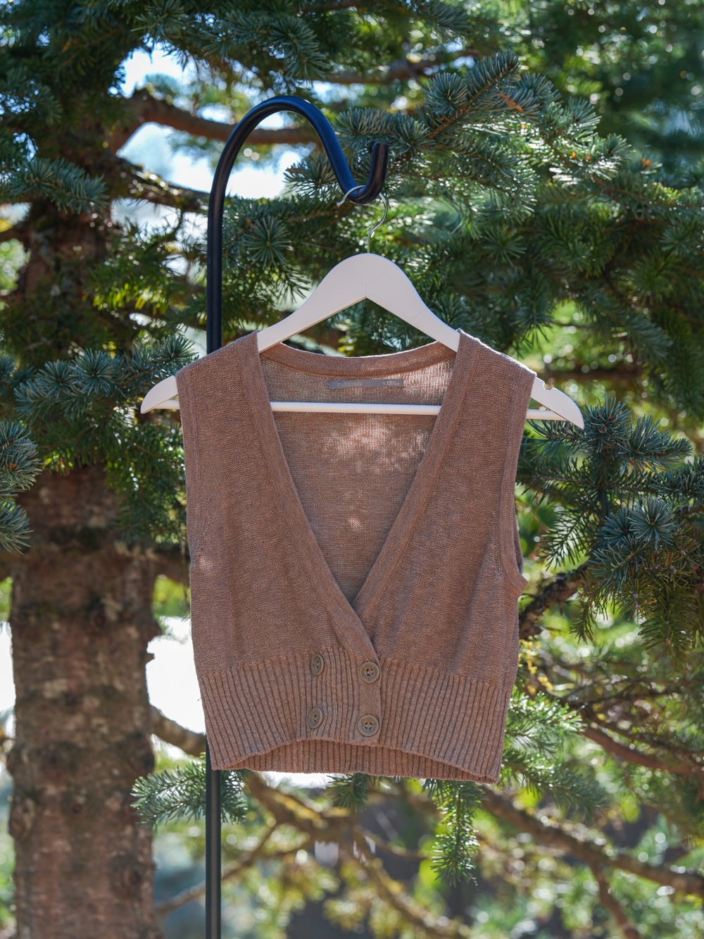 Rubbish Taupe Cotton Linen Blend Cropped Knit Vest Medium